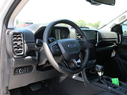 New 2026 Ford Ranger Lariat w/ Convenience Package AWD/4WD image 2