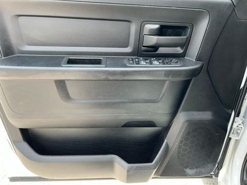 Used 2022 RAM 1500 Tradesman w/ Chrome Appearance Group AWD/4WD image 11