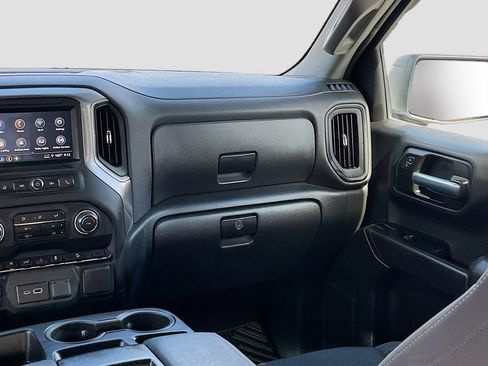 Used 2025 Chevrolet Silverado 1500 Custom Trail Boss AWD/4WD image 21