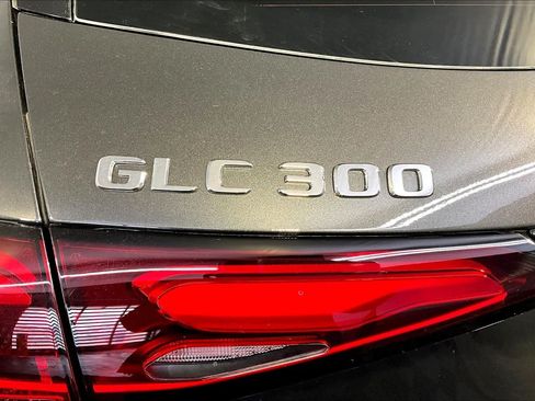 New 2026 Mercedes-Benz GLC 300 4MATIC image 6