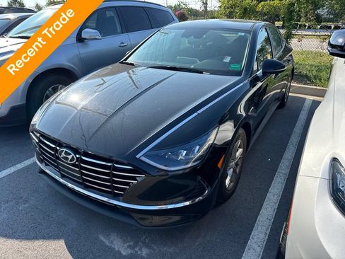 Used 2022 Hyundai Sonata SE w/ Cargo Package FWD image 1