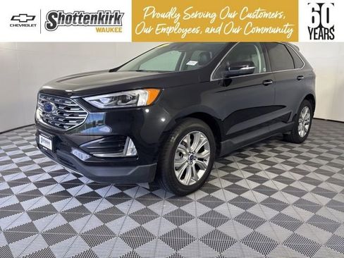 Used 2022 Ford Edge Titanium w/ Equipment Group 301A AWD/4WD image 1