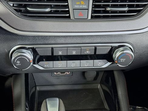 New 2025 Nissan Altima 2.5 SR image 16