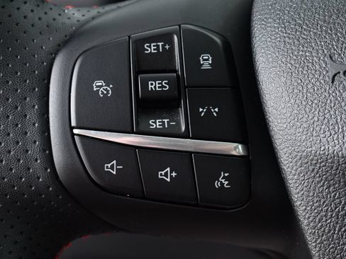 Used 2024 Ford Escape ST-Line w/ Tech Pack #1 AWD/4WD image 32