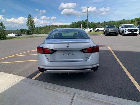 Certified 2022 Nissan Altima 2.5 SV AWD/4WD image 5