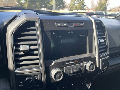 Used 2018 Ford F150 XLT w/ Equipment Group 302A Luxury image 15