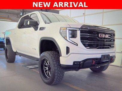Used 2023 GMC Sierra 1500 AT4 w/ AT4 Premium Package