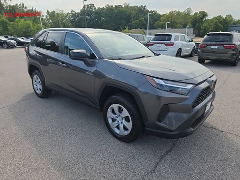 Used 2024 Toyota RAV4 LE FWD image 21