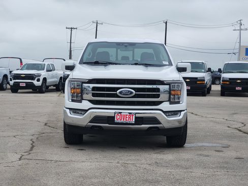 Used 2022 Ford F150 Lariat w/ FX4 Off-Road Package AWD/4WD image 2