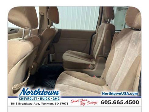 Used 2012 Kia Sedona LX FWD image 22