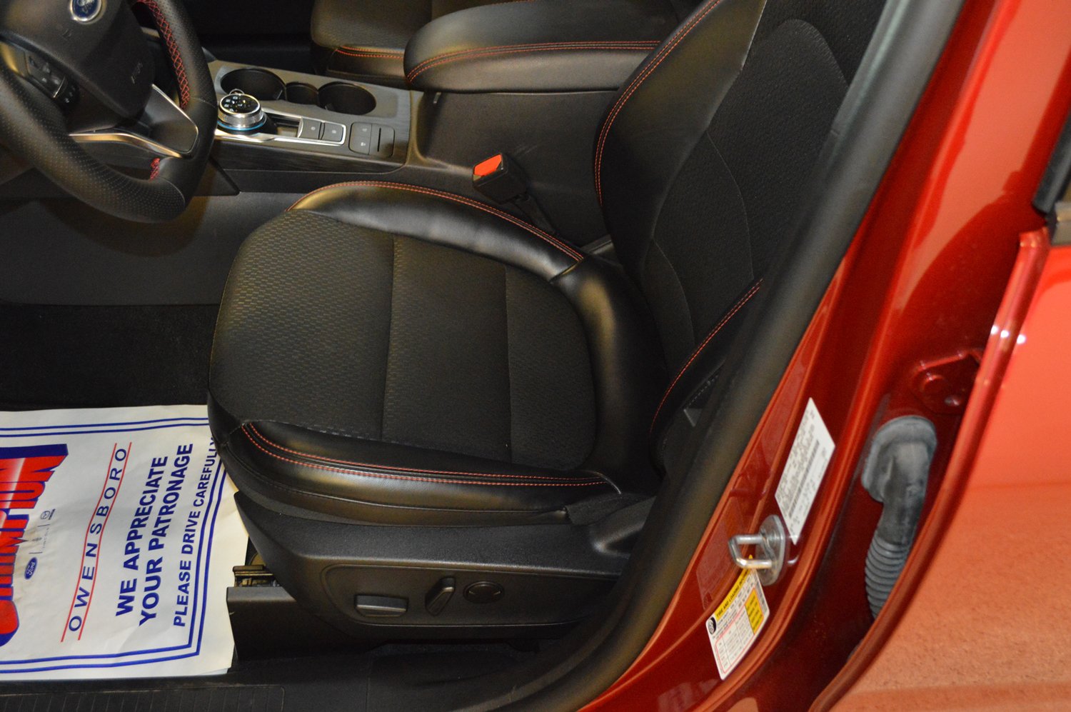 Used 2026 Ford Escape ST-Line FWD image 15