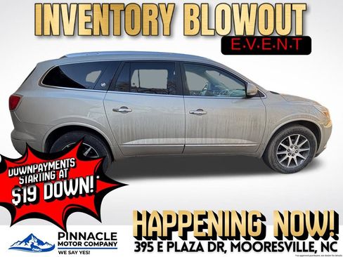 Used 2013 Buick Enclave Leather image 2