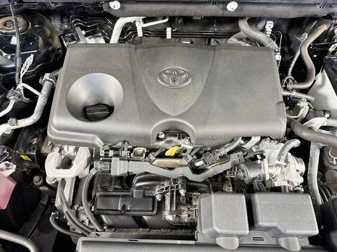 Used 2023 Toyota RAV4 XLE w/ Convenience Package AWD/4WD image 32