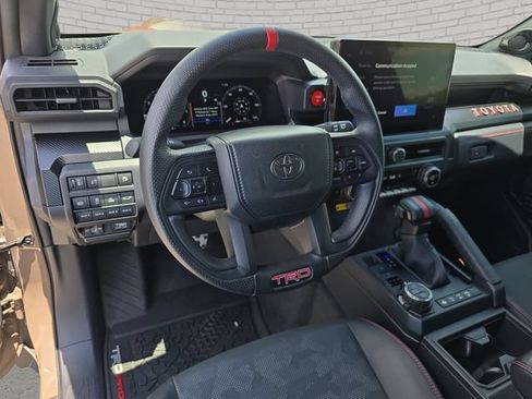 Used 2025 Toyota 4Runner TRD Pro AWD/4WD image 17