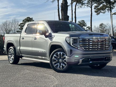 Used 2025 GMC Sierra 1500 Denali w/ Denali Reserve Package image 2