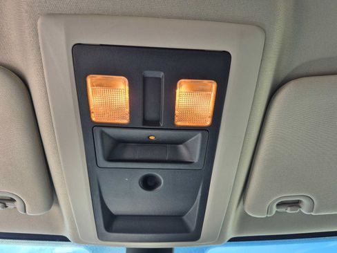 Used 2022 RAM 1500 Classic SLT w/ Protection Group AWD/4WD image 26