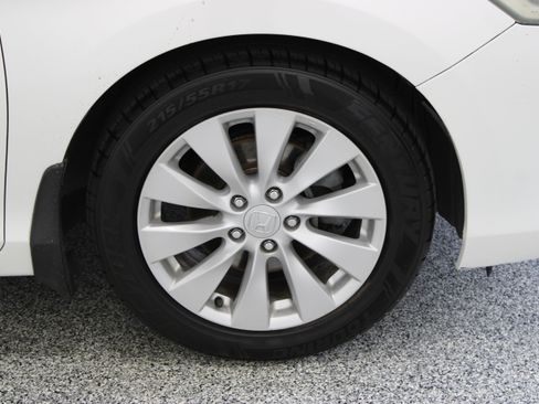 Used 2015 Honda Accord EX-L image 5