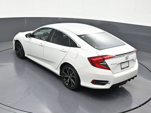 Used 2019 Honda Civic Sport image 17