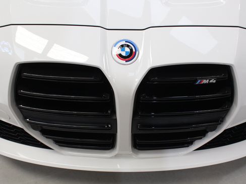 Used 2023 BMW M4 Coupe RWD image 12