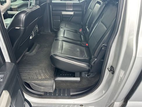 Used 2018 Ford F250 Lariat w/ Lariat Value Package AWD/4WD image 20
