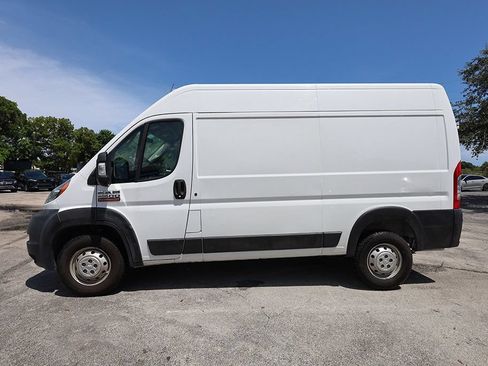 Used 2020 RAM ProMaster 2500 FWD image 2
