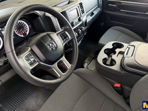 Used 2024 RAM 1500 Warlock RWD image 10