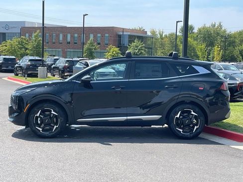 New 2026 Kia Sportage EX w/ EX Panorama Roof Package FWD image 4