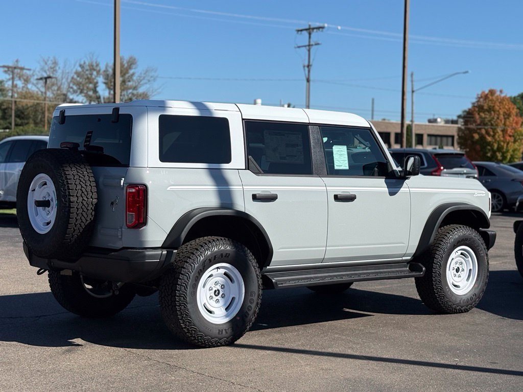 New 2026 Ford Bronco Heritage Edition AWD/4WD image 34