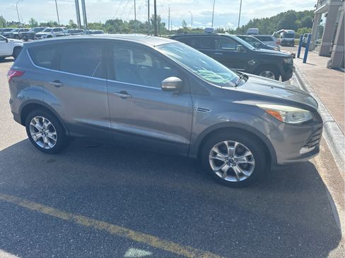 Used 2013 Ford Escape SEL FWD image 3