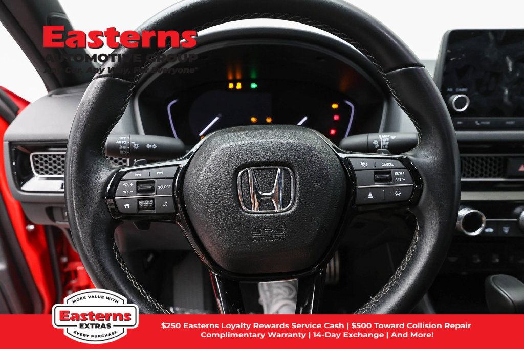 Used 2025 Honda Civic Sport image 11