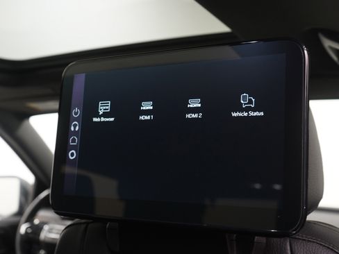 Used 2025 GMC Yukon Denali w/ Denali Reserve Package image 20