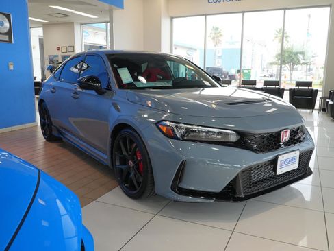 New 2025 Honda Civic Type R image 3