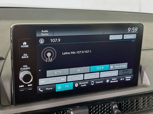 Used 2025 Honda CR-V EX-L image 21