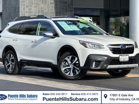 Used 2020 Subaru Outback Touring AWD/4WD image 1