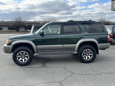Used 1999 Toyota 4Runner Limited image 10