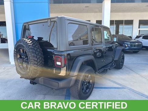 Used 2021 Jeep Wrangler Unlimited Sport AWD/4WD image 5