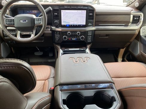 Used 2024 Ford F250 King Ranch w/ Chrome Package image 16