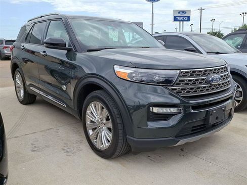 Used 2023 Ford Explorer King Ranch w/ Technology Package AWD/4WD image 5
