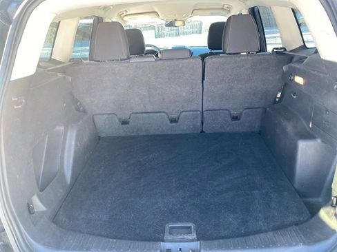 Used 2019 Ford Escape SE image 19