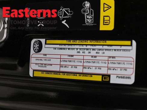 Used 2023 Jeep Wrangler Unlimited w/ Convenience Group AWD/4WD image 36