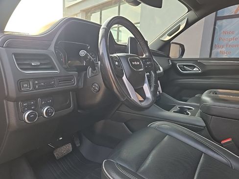Used 2021 GMC Yukon SLT w/ SLT Premium Package AWD/4WD image 39