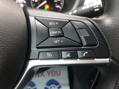 Used 2019 Nissan Kicks SV FWD image 47