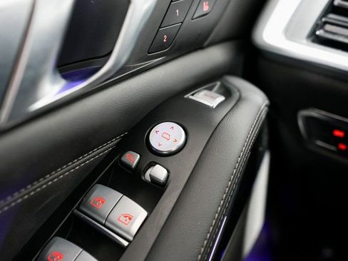 Used 2023 BMW X7 xDrive40i w/ Executive Package image 37