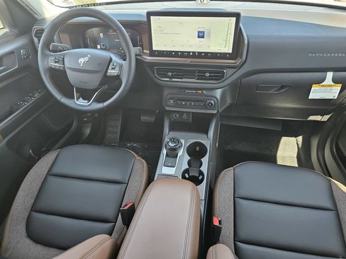 New 2026 Ford Bronco Sport Outer Banks w/ Outer Banks Tech Package+ AWD/4WD image 16