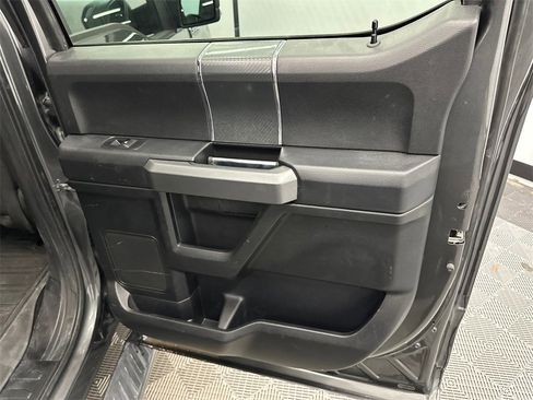 Used 2018 Ford F150 XLT w/ Equipment Group 302A Luxury image 17