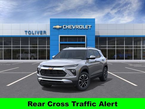 New 2026 Chevrolet TrailBlazer LT w/ Driver Confidence Package FWD image 9