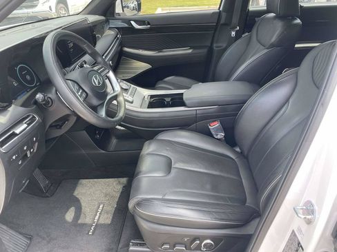 Used 2023 Hyundai Palisade Calligraphy w/ Cargo Package AWD/4WD image 11