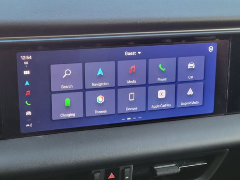 Used 2025 Porsche Macan 4S Electric image 17