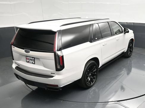 Used 2023 Cadillac Escalade ESV Sport Platinum w/ LPO, ONYX Package AWD/4WD image 56