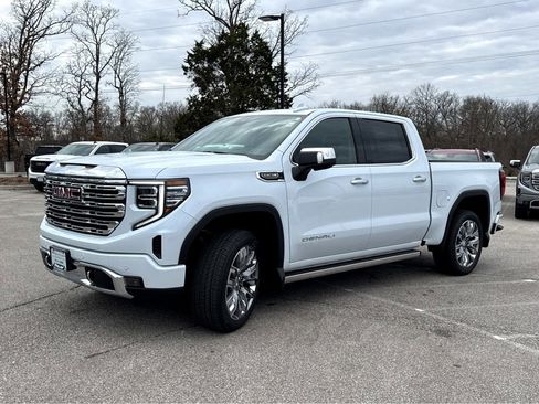 New 2026 GMC Sierra 1500 Denali w/ Denali Reserve Package image 4